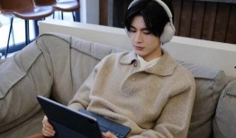 张凌赫八卦爆料最新,揭秘明星背后的真实生活