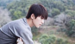 张凌赫八卦爆料最新,揭秘明星背后的真实生活